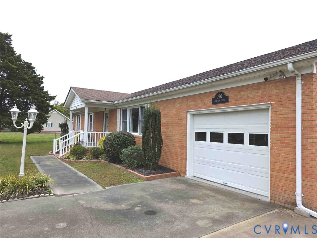 199 Ruritan Drive Emporia, VA 23847 - Photo 2 of 35 a view of a house with a backyard