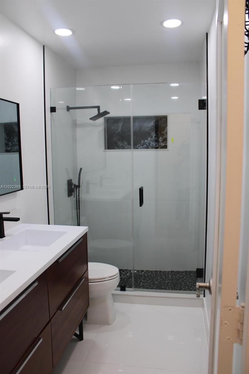 6371 Southwest 109th Court Miami, FL 33173 - Photo 27 of 45