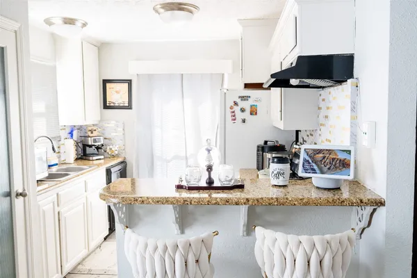 $225,000 | 2022 Crosscoach Lane, Katy, TX 77449