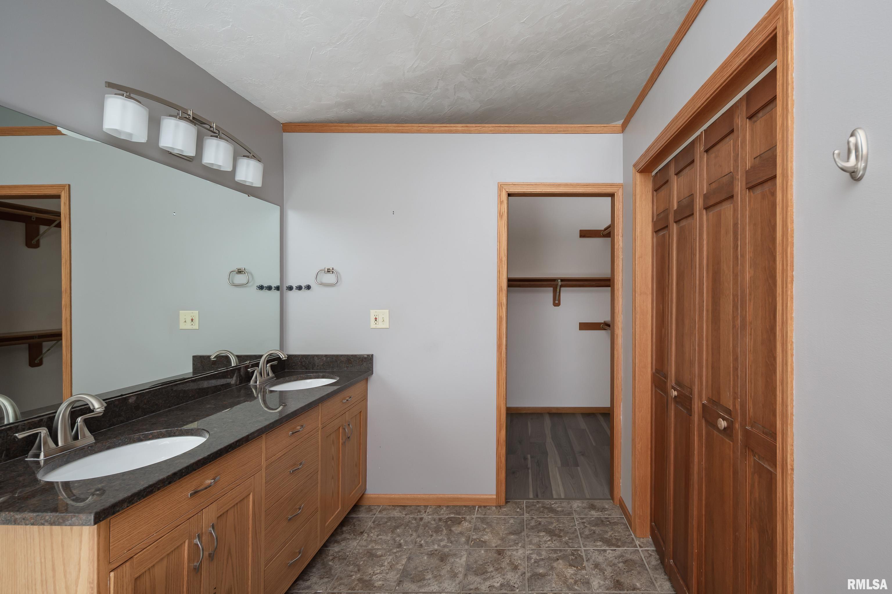 26 Timber Ridge Drive Coal Valley, IL 61240 - Photo 26 of 54