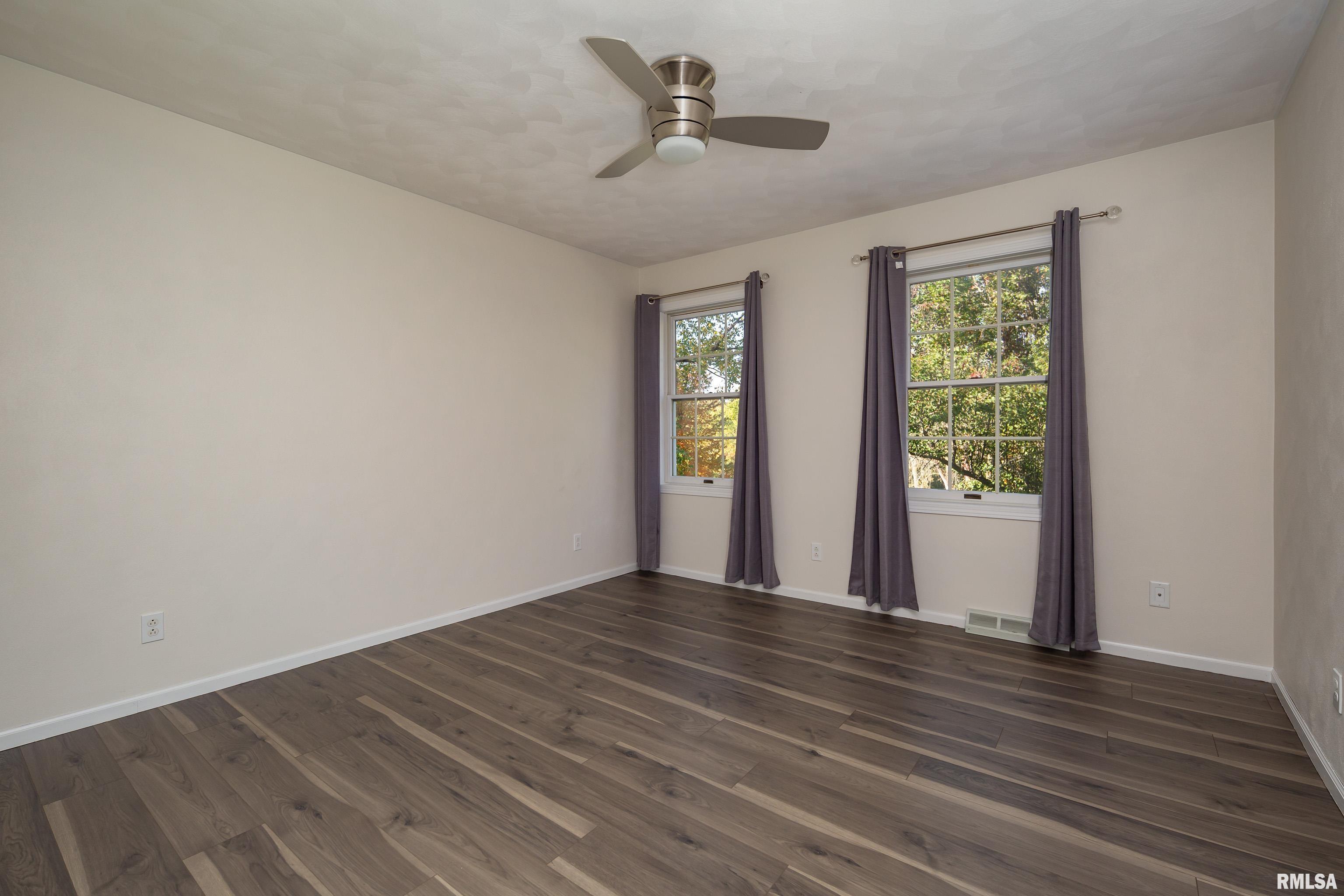 26 Timber Ridge Drive Coal Valley, IL 61240 - Photo 30 of 54