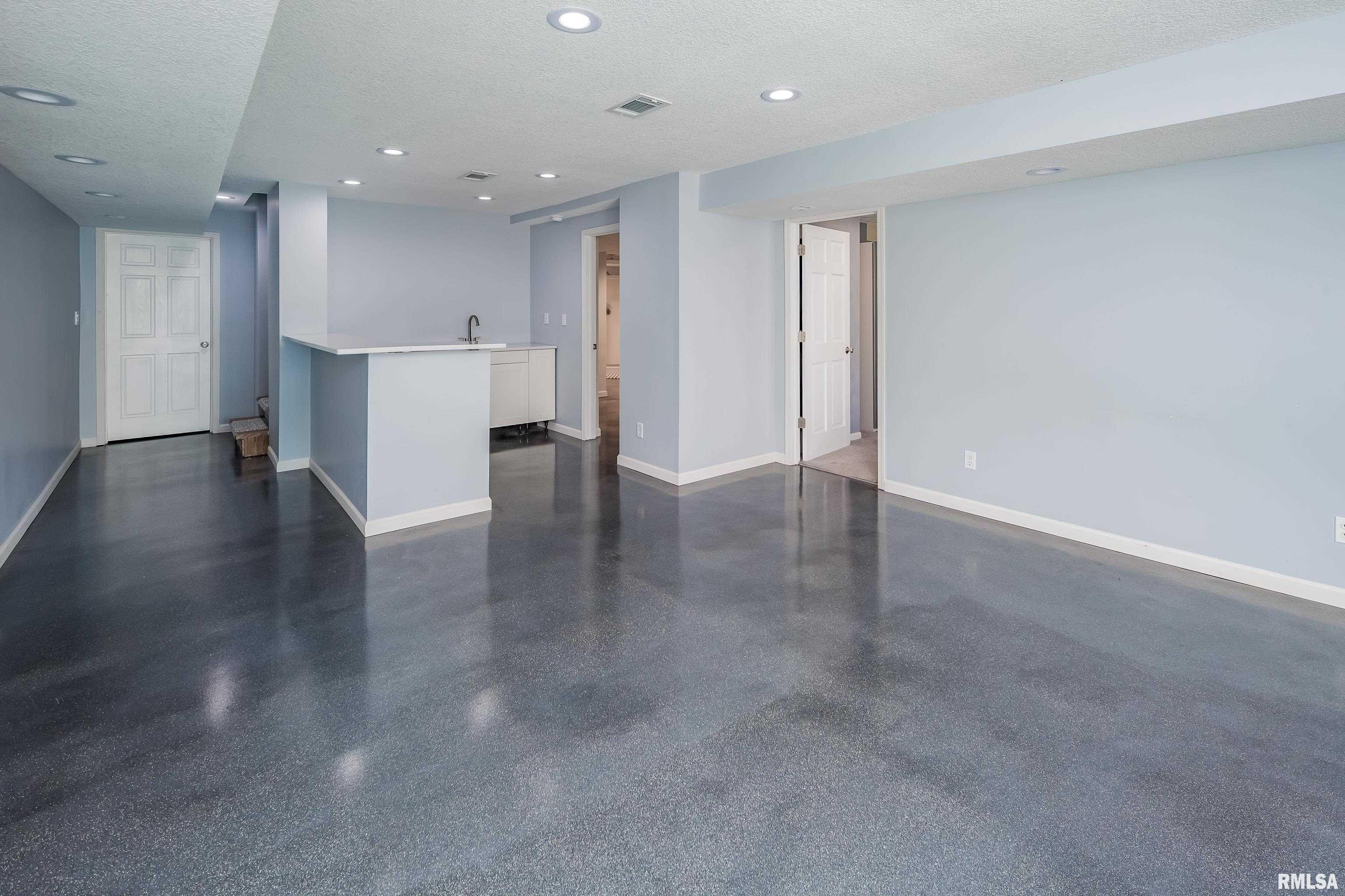 26 Timber Ridge Drive Coal Valley, IL 61240 - Photo 35 of 54