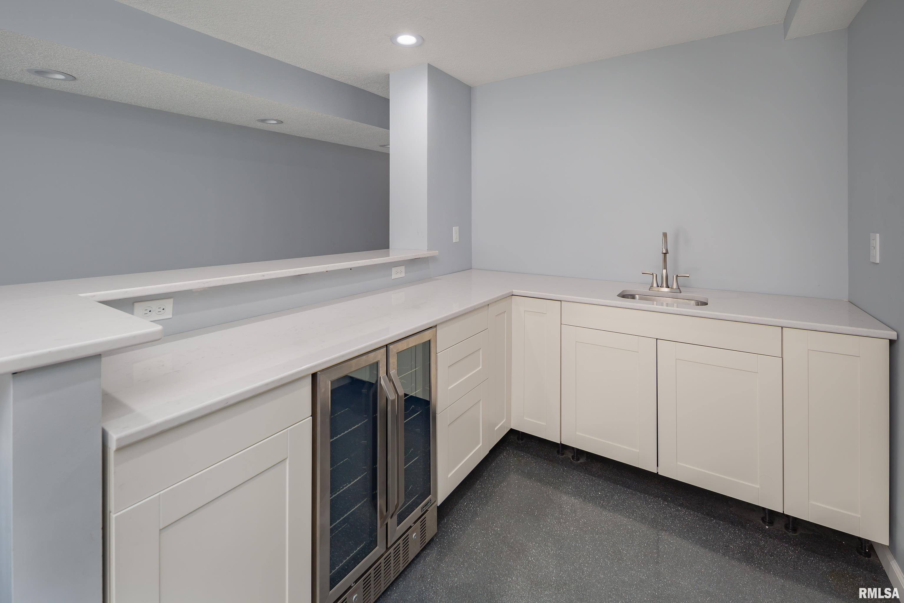 26 Timber Ridge Drive Coal Valley, IL 61240 - Photo 37 of 54