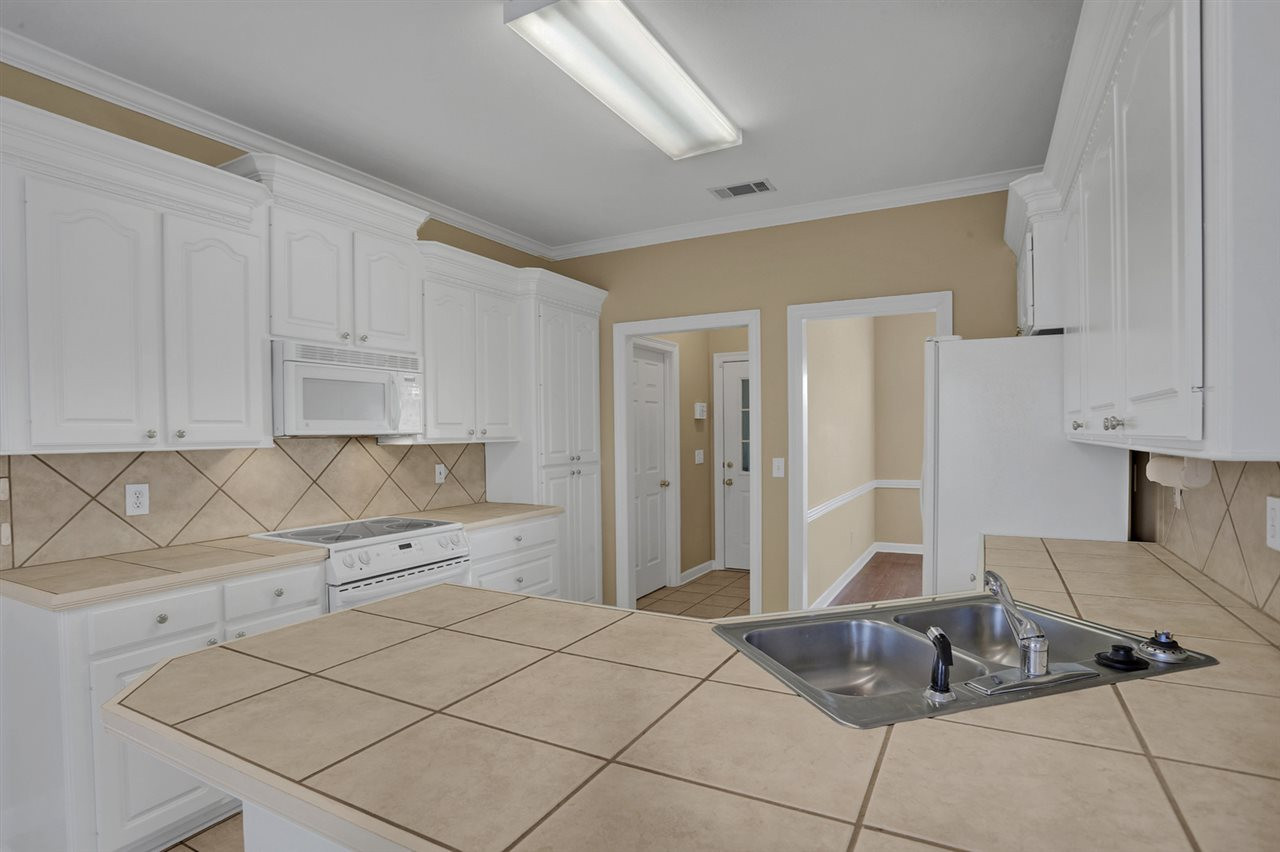 307 Park Ridge Drive Brandon, MS 39042 - Photo 8 of 25 Photo 8
