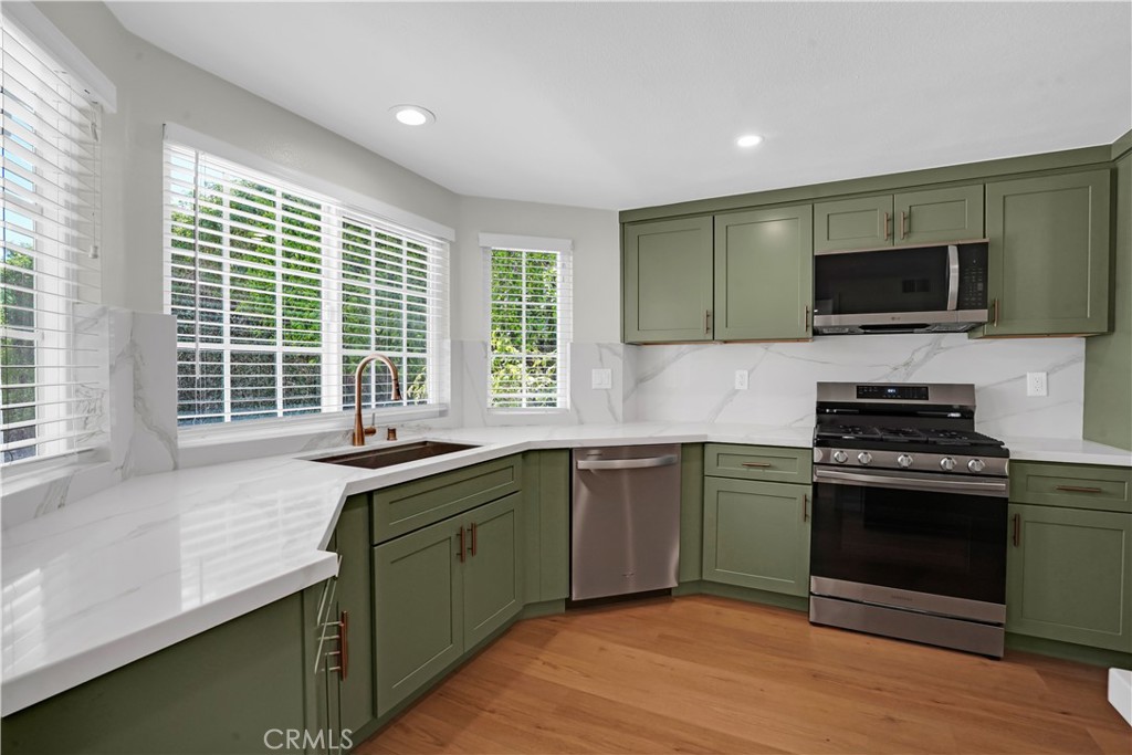 12144 Shadow Ridge Way Porter Ranch, CA 91326 - Photo 11 of 45