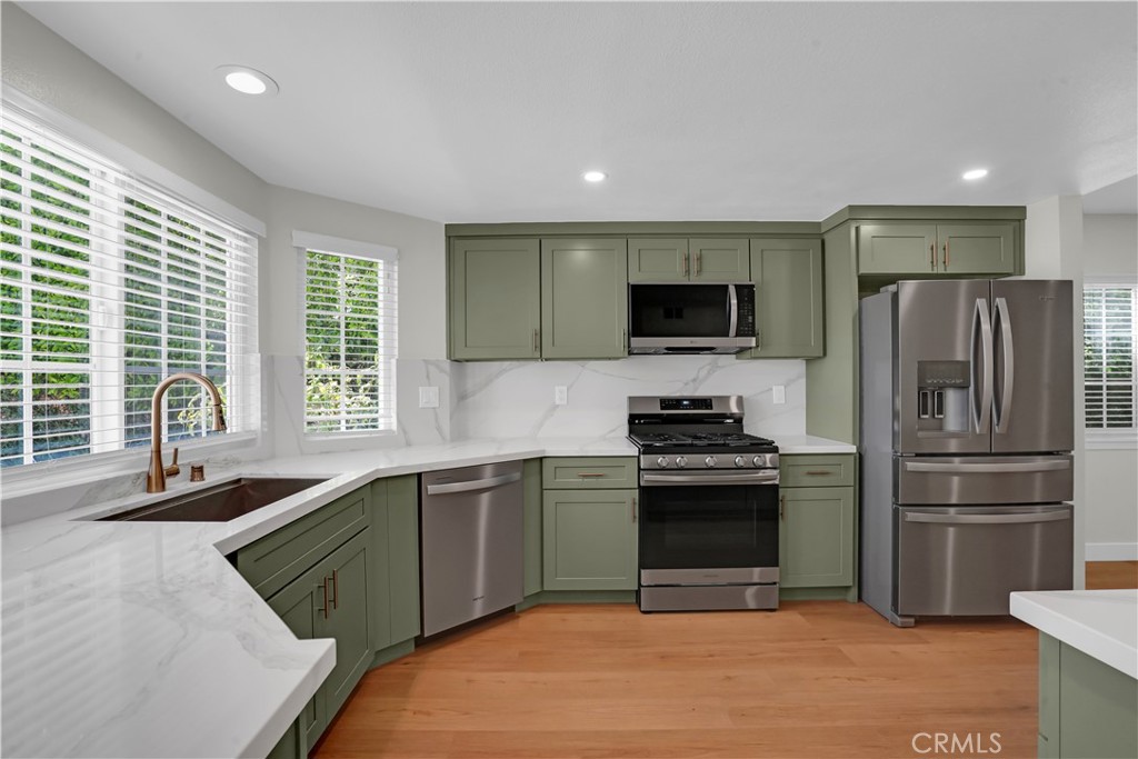 12144 Shadow Ridge Way Porter Ranch, CA 91326 - Photo 12 of 45