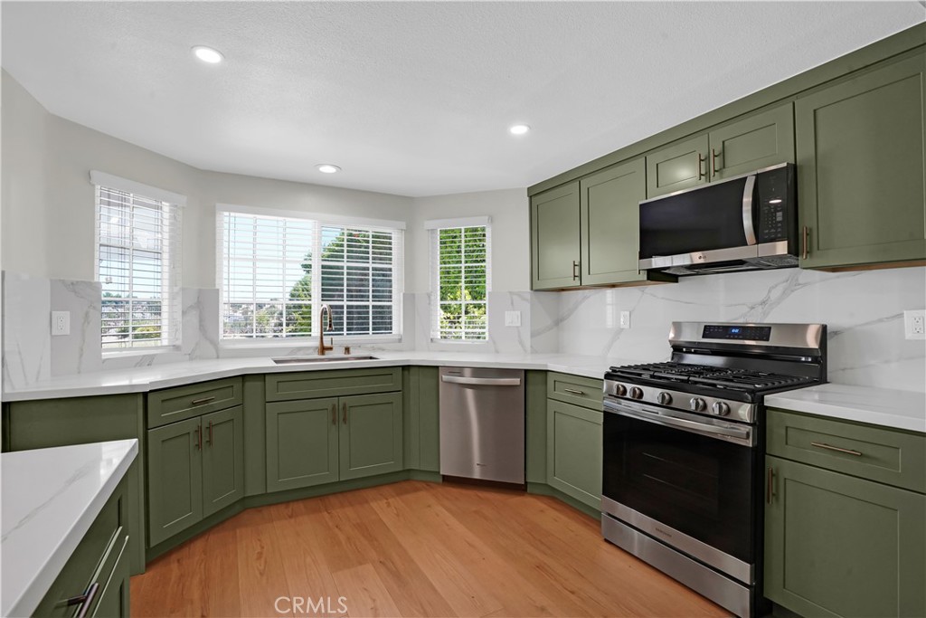 12144 Shadow Ridge Way Porter Ranch, CA 91326 - Photo 14 of 45