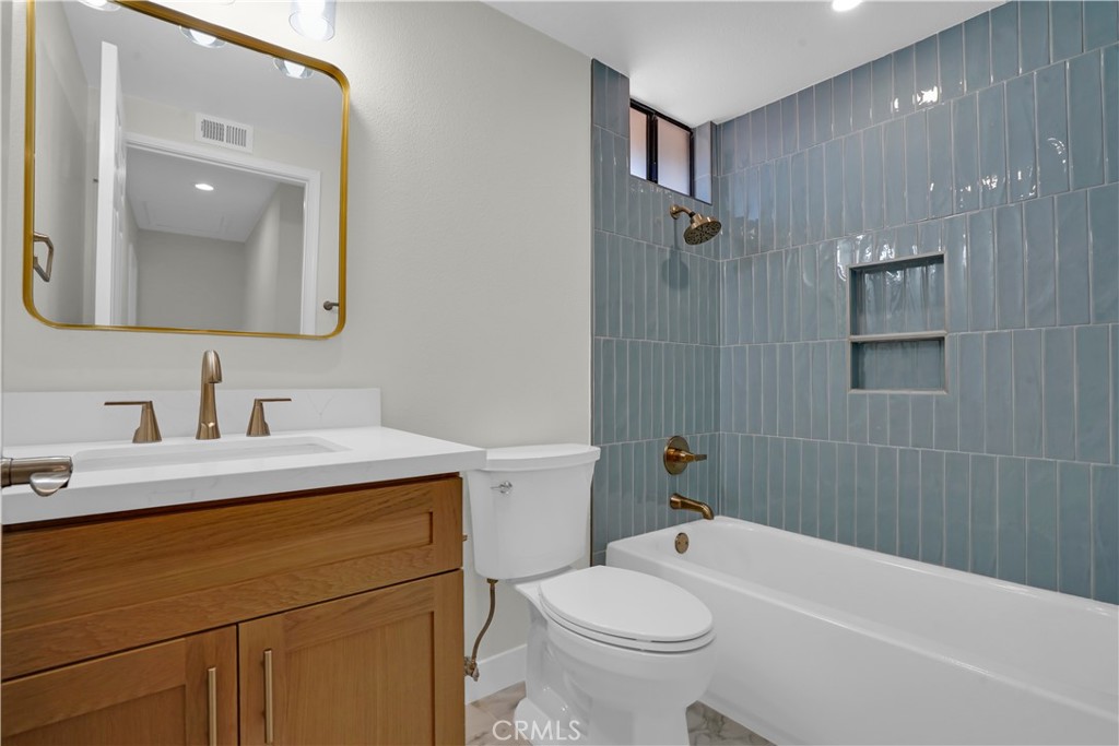 12144 Shadow Ridge Way Porter Ranch, CA 91326 - Photo 32 of 45