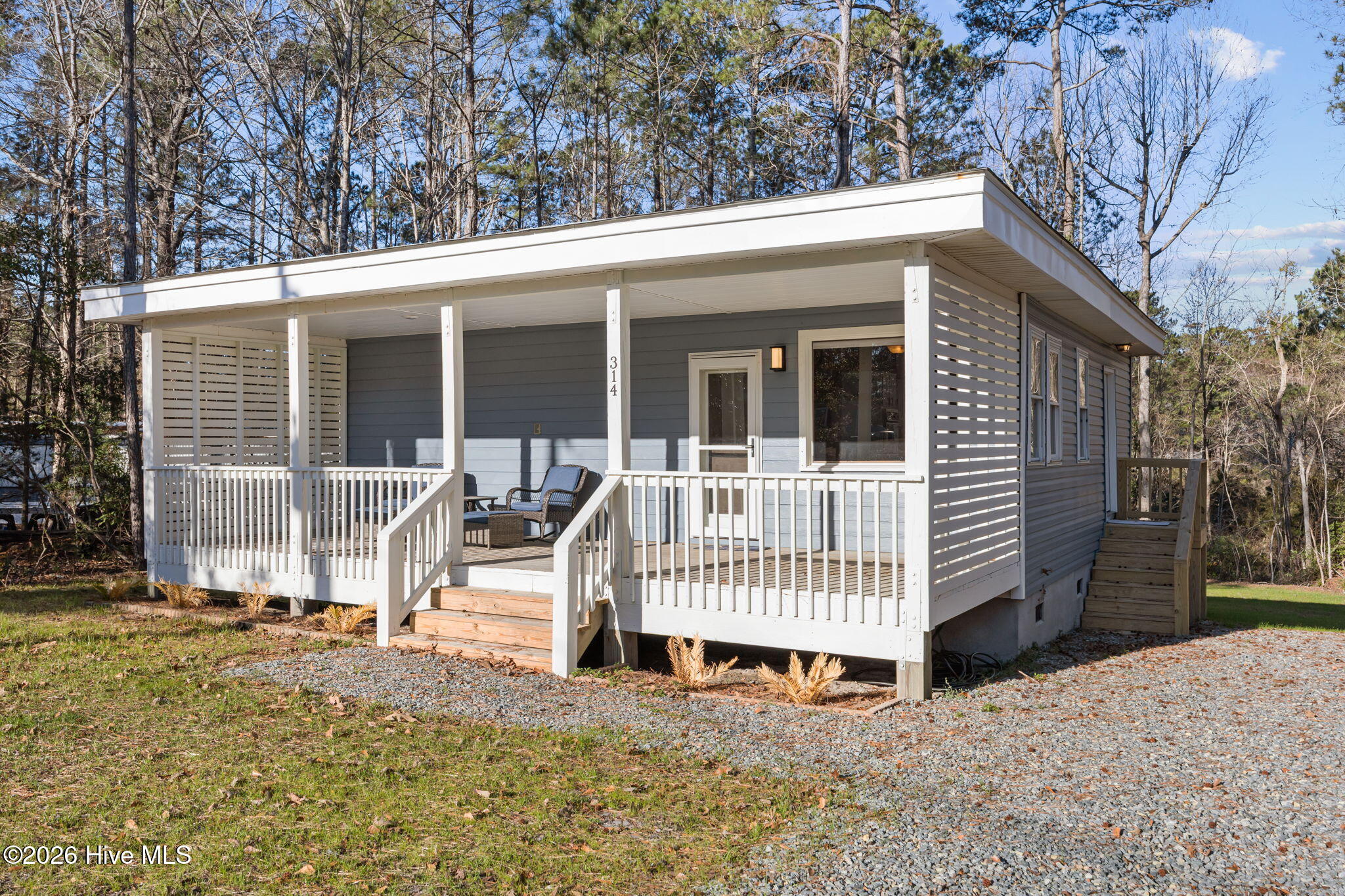 314 Pond View Court Hampstead, NC 28443 - Photo 2 of 30 4-web-or-mls-314 Pond View Ct. 81