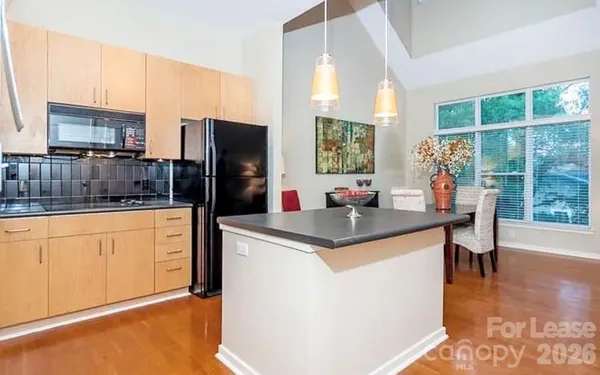 $1,850 | 2125 Southend Drive, Unit 310, Charlotte, NC 28203