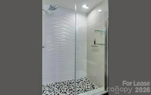 $1,850 | 2125 Southend Drive, Unit 310, Charlotte, NC 28203