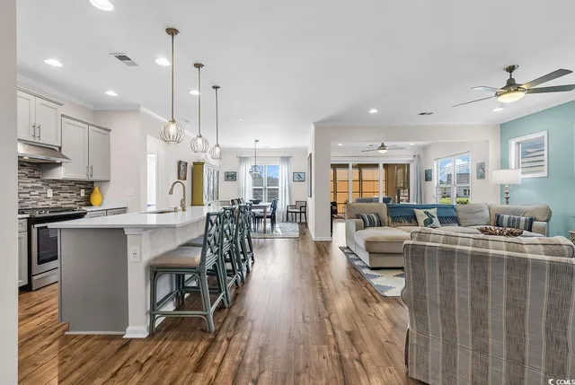 $737,900 | 6376 Cascata Drive, Myrtle Beach, SC 29572