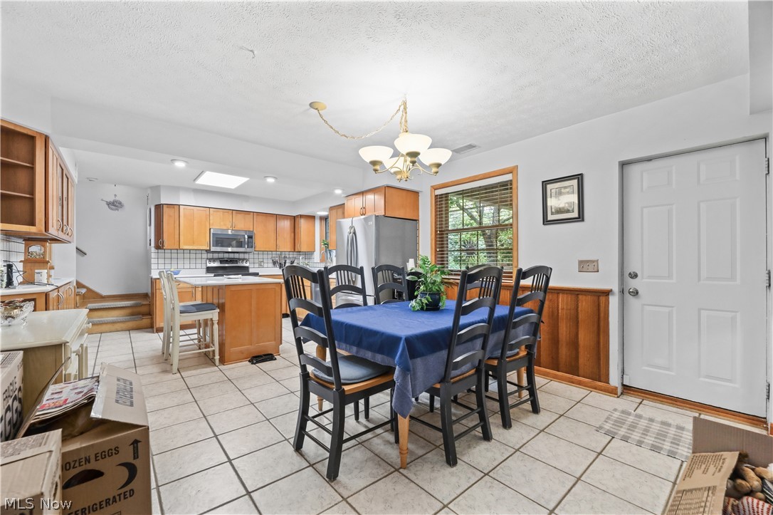 3875 North Glenridge Road Akron, OH 44319 - Photo 25 of 39