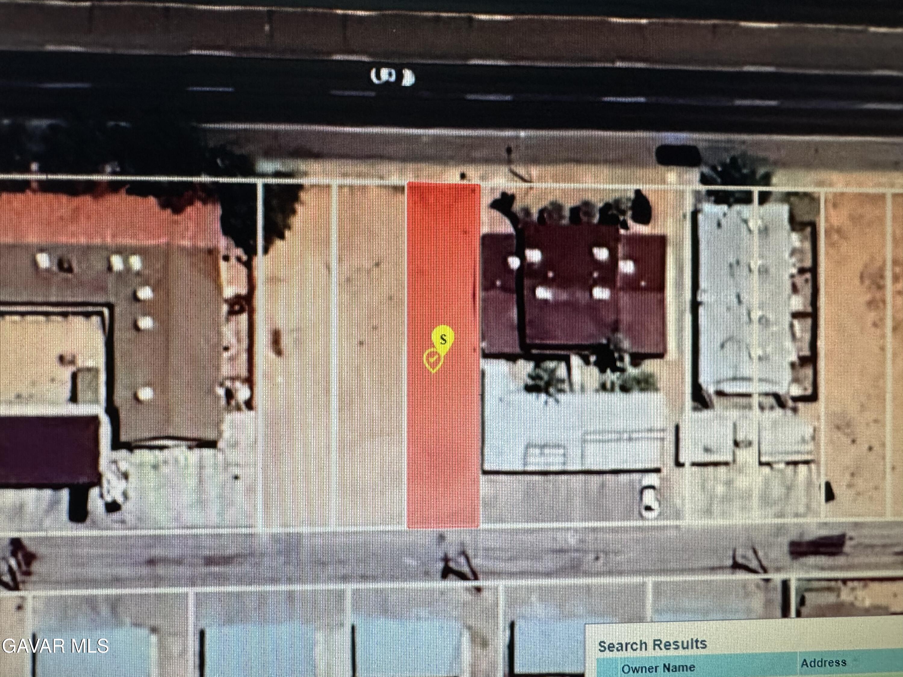 509 1/2 Ridgecrest Boulevard Ridgecrest, CA 93555 - Photo 3 of 4 a picture of a bathroom with a sink and a mirror