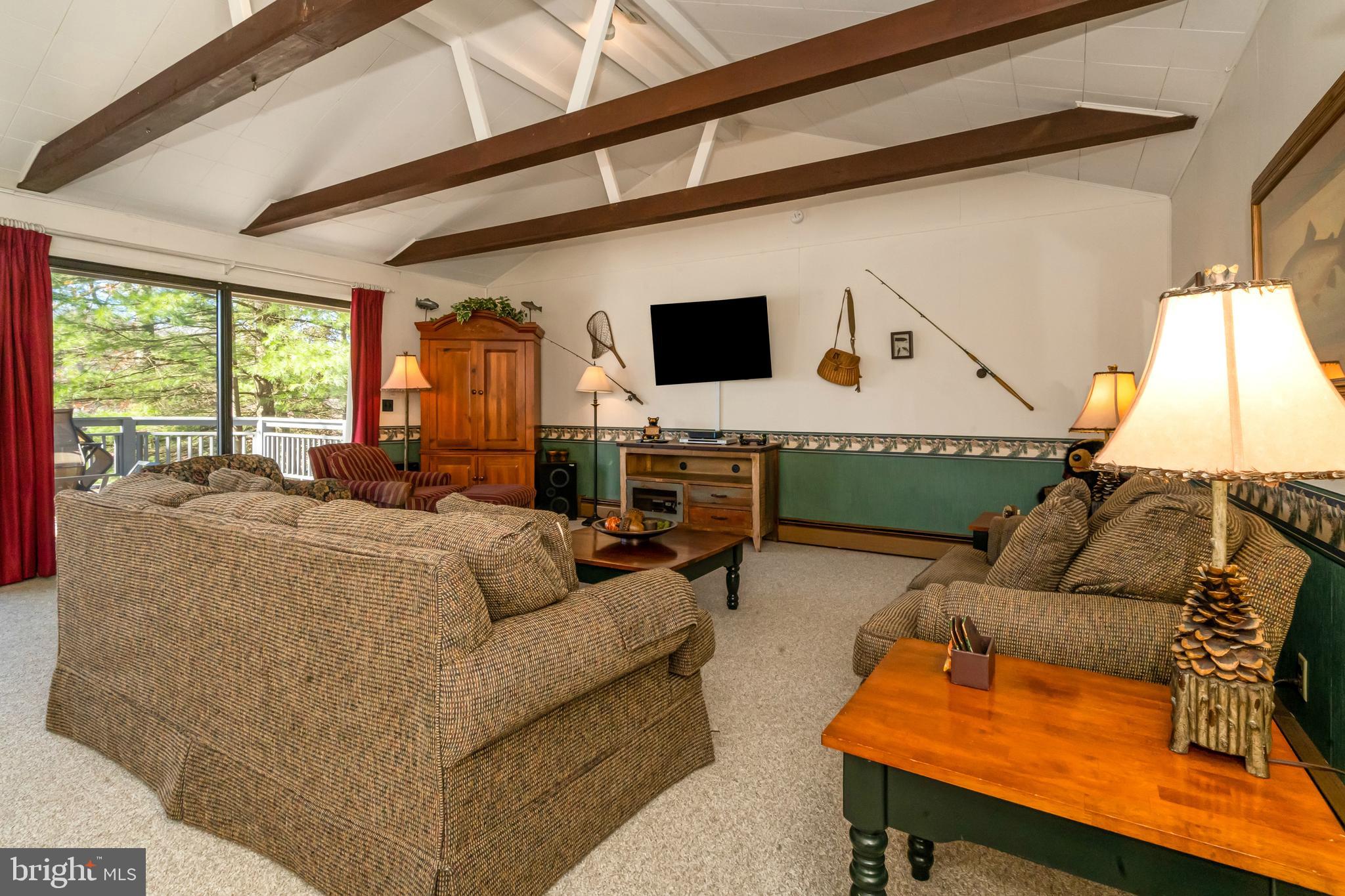 1244 Glendale Road Swanton, MD 21561 - Photo 21 of 52 Expansive family room with tons of natural light