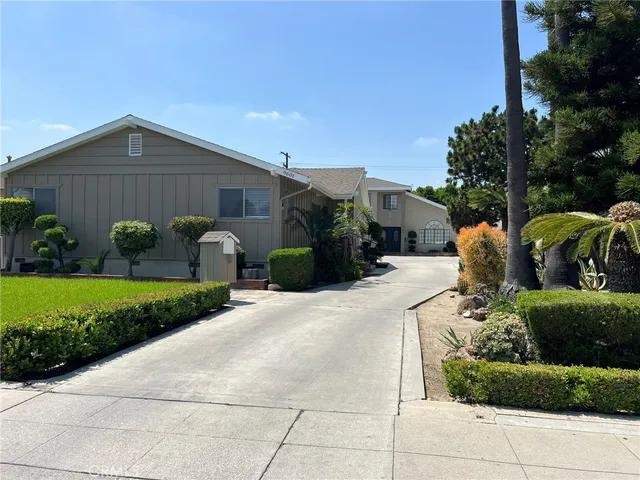 $1,295,000 | 9601 San Juan Avenue, South Gate, CA 90280