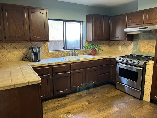 $1,195,000 | 9601 San Juan Avenue, South Gate, CA 90280