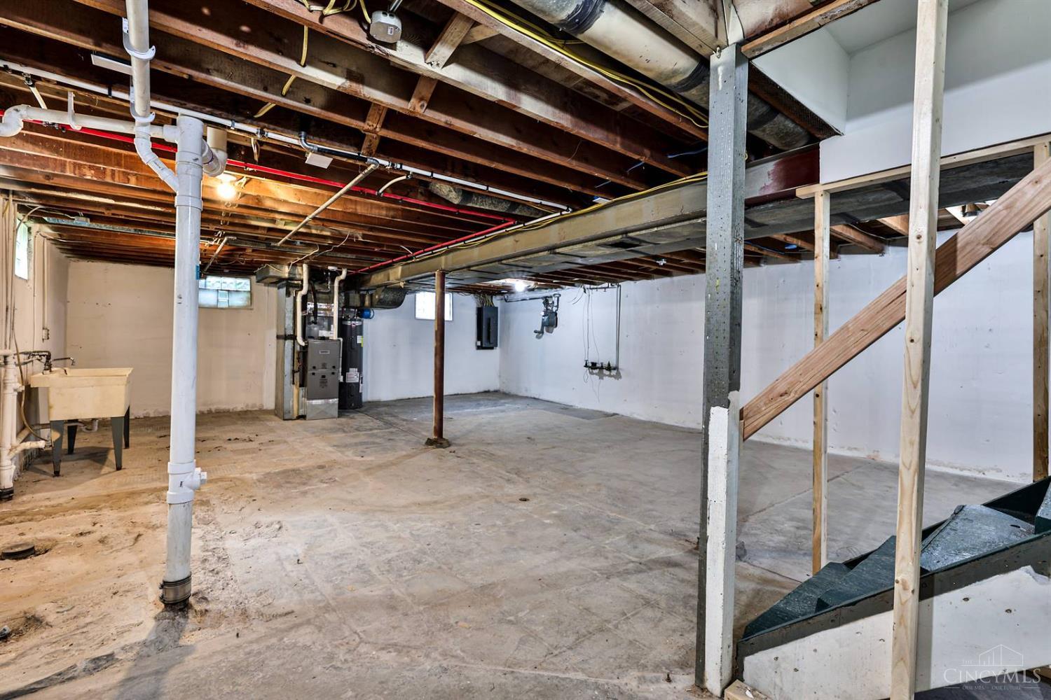 1732 Quebec Road Cincinnati, OH 45205 - Photo 19 of 26 Gallery Image 19