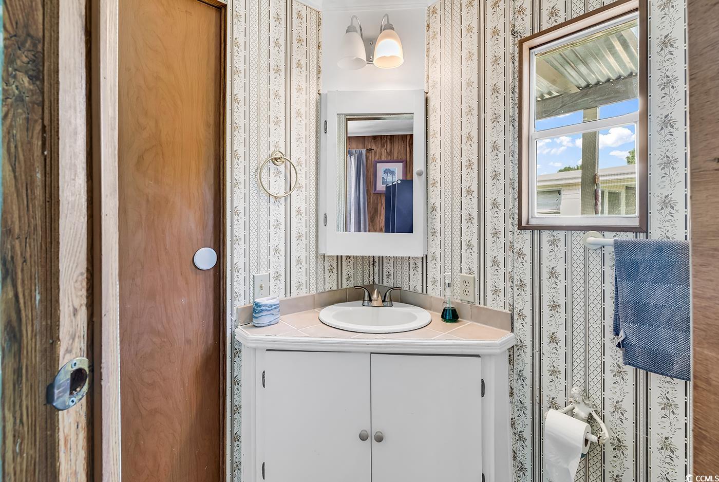 155 Ridgeway Loop Murrells Inlet, SC 29576 - Photo 17 of 31 Half bathroom