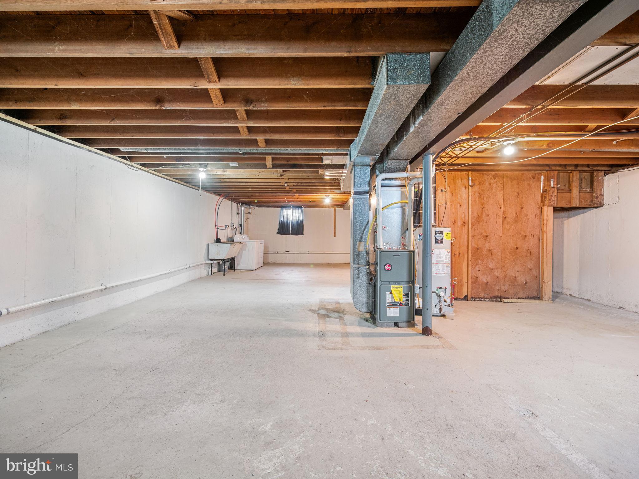 8 Rock Raymond Road Downingtown, PA 19335 - Photo 15 of 22 Spacious basement ready for your vision.