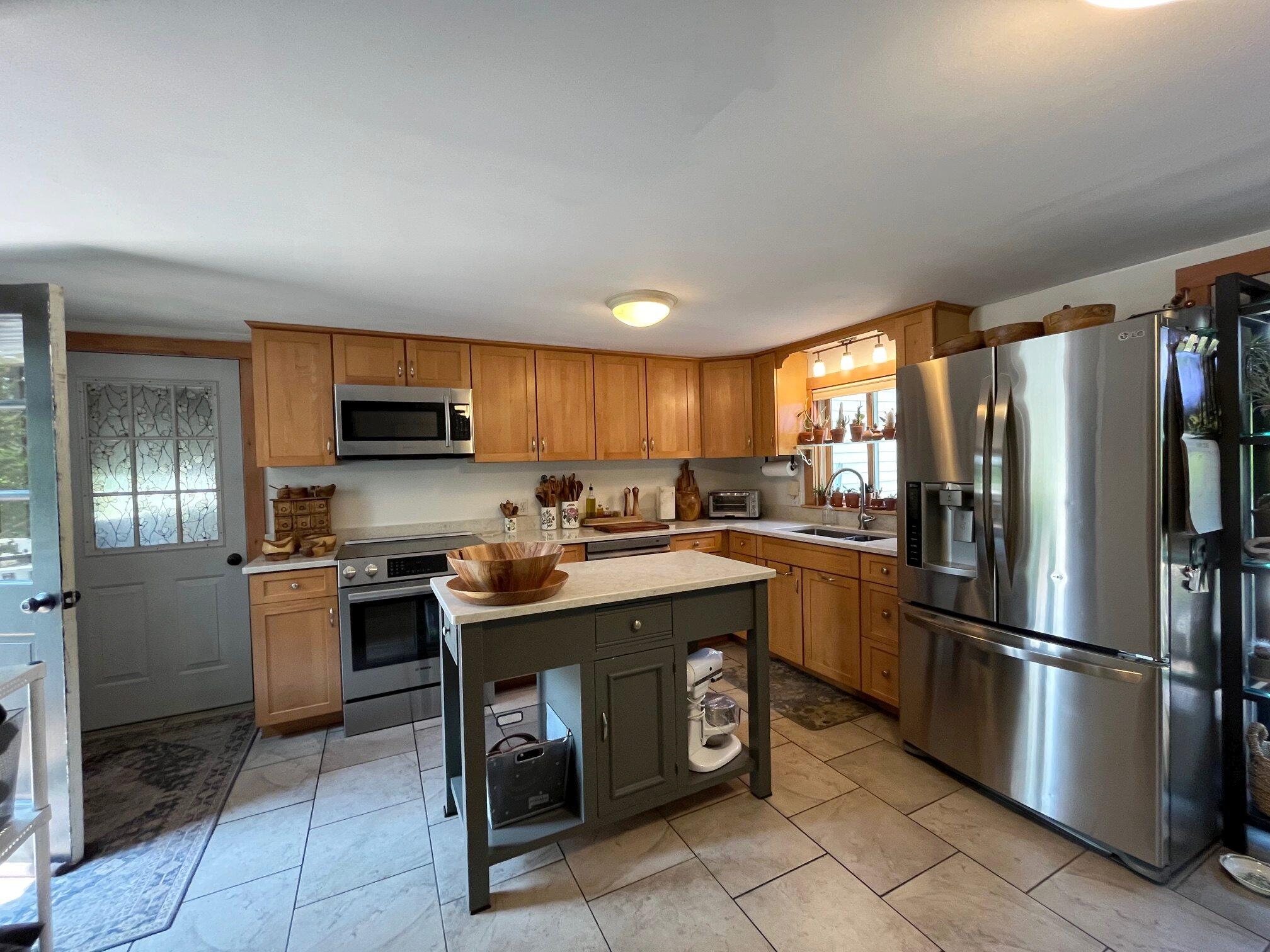 361 Haley Road Kittery Point, ME 03905 - Photo 7 of 21 Kitchen