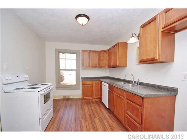 409 Griffith Road Monroe, NC 28112 - Photo 5 of 16 Gallery Image 5
