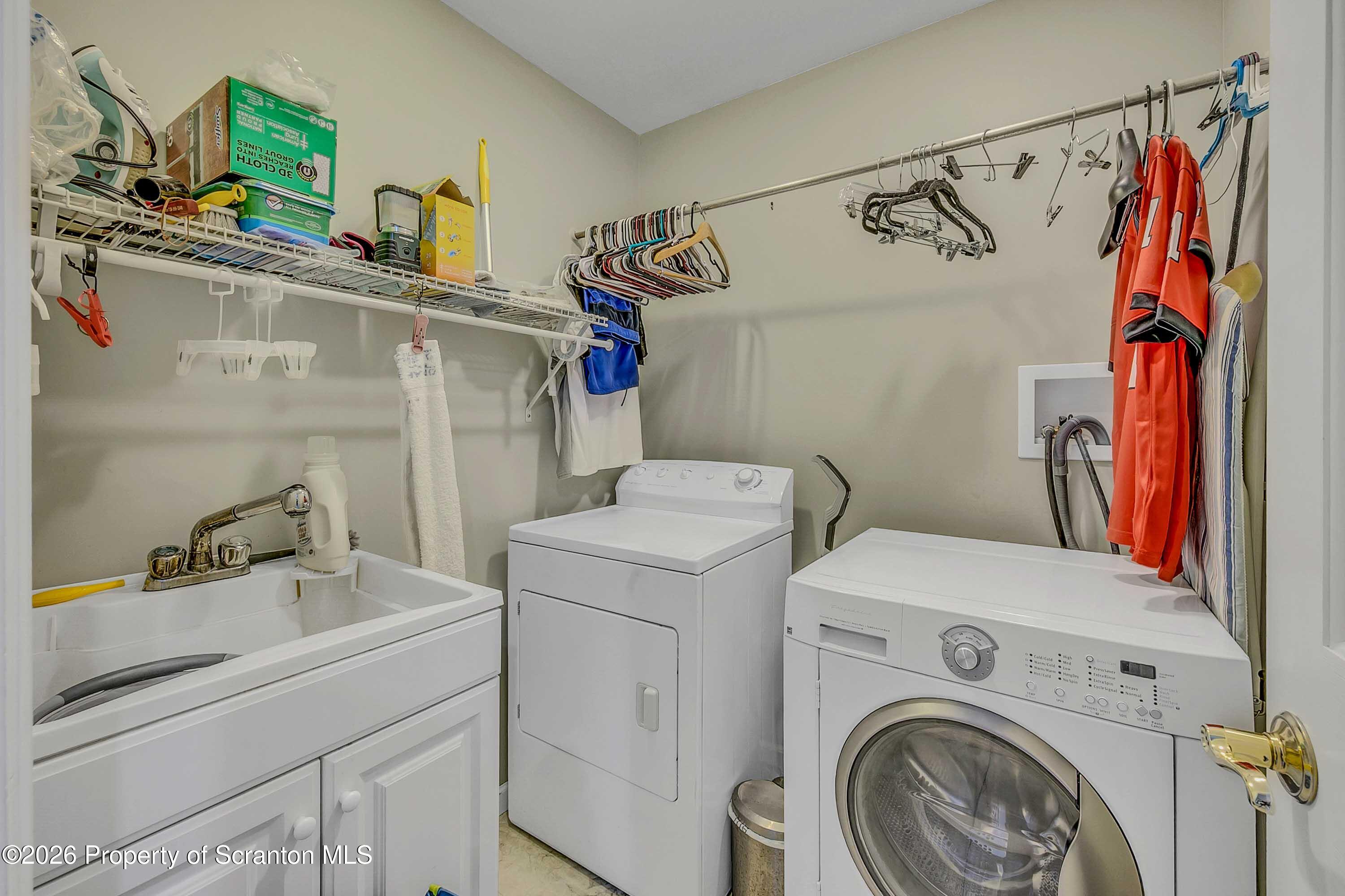 108 Sturbridge Road Clarks Summit, PA 18411 - Photo 21 of 67 a utility room with dryer and washer