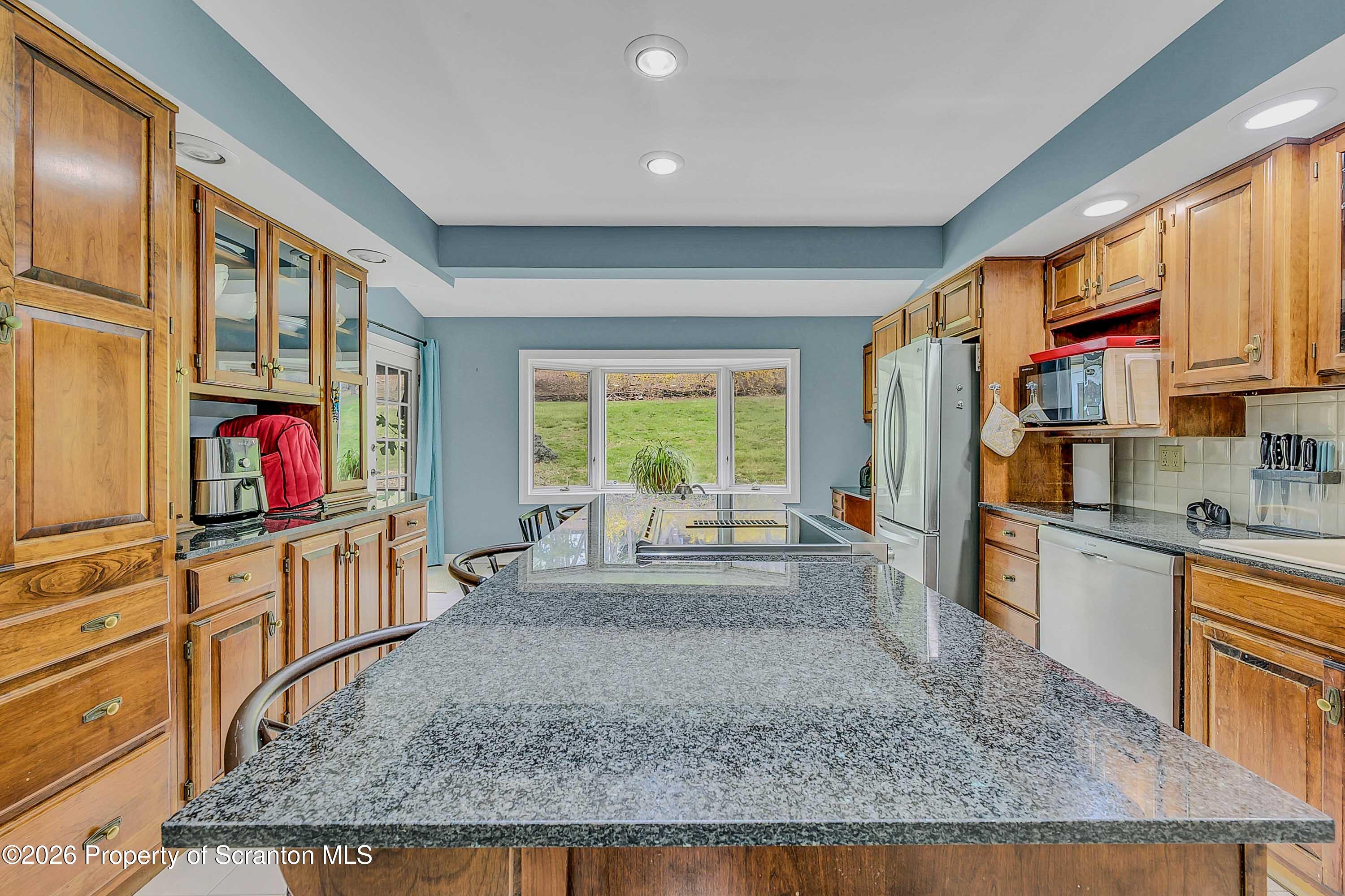 108 Sturbridge Road Clarks Summit, PA 18411 - Photo 30 of 67 Kitchen