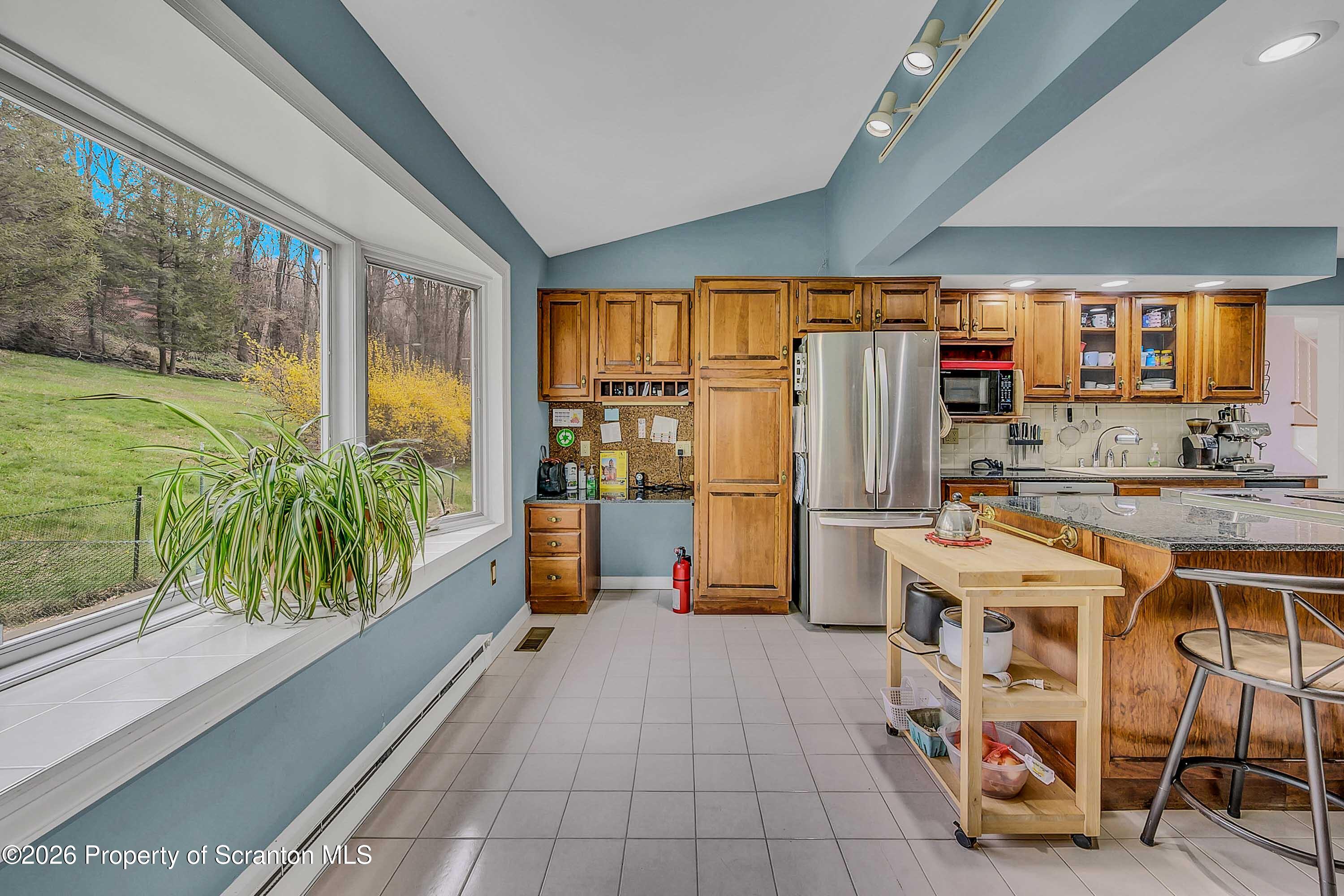 108 Sturbridge Road Clarks Summit, PA 18411 - Photo 32 of 67 Kitchen