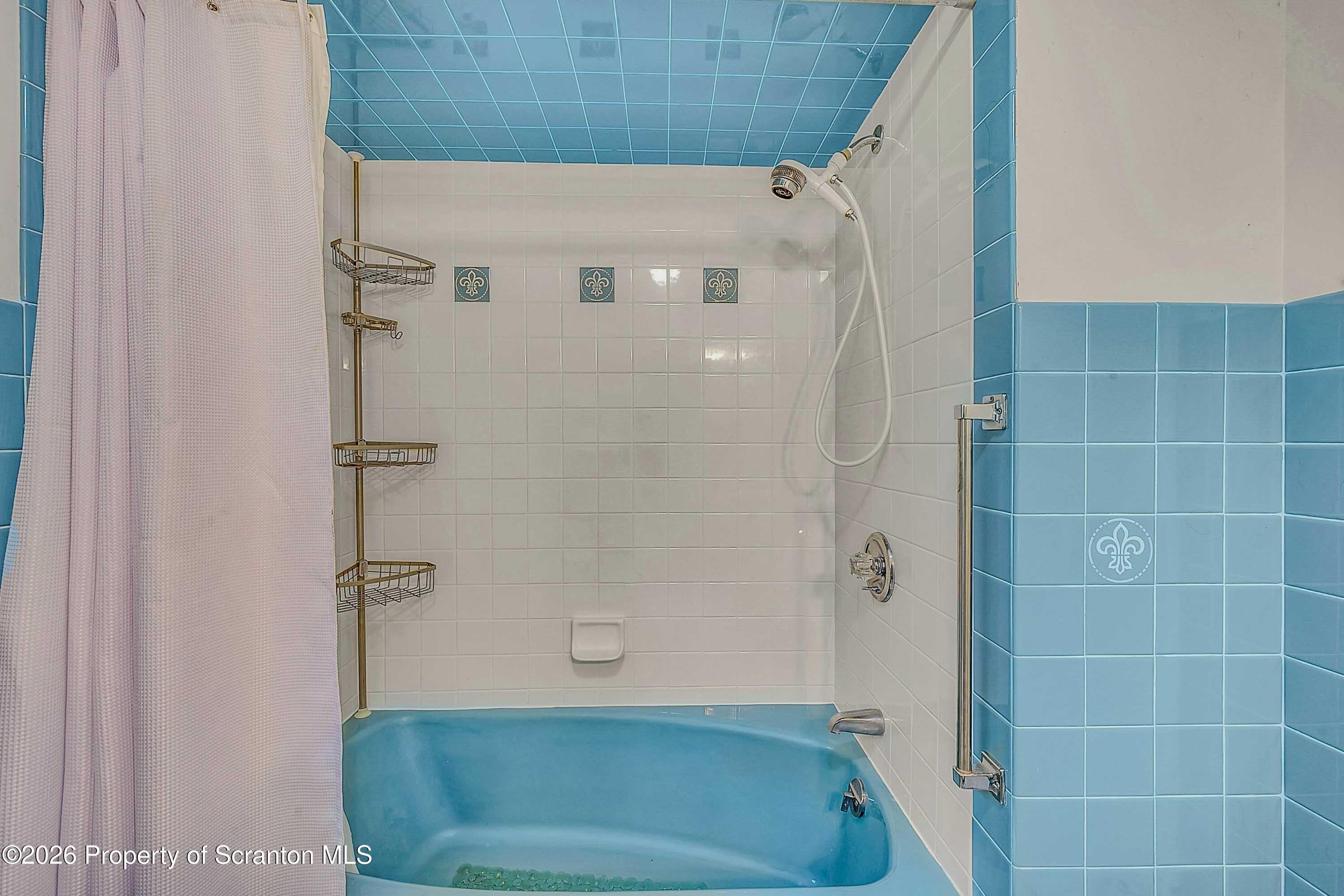 108 Sturbridge Road Clarks Summit, PA 18411 - Photo 50 of 67 Full Bath 2