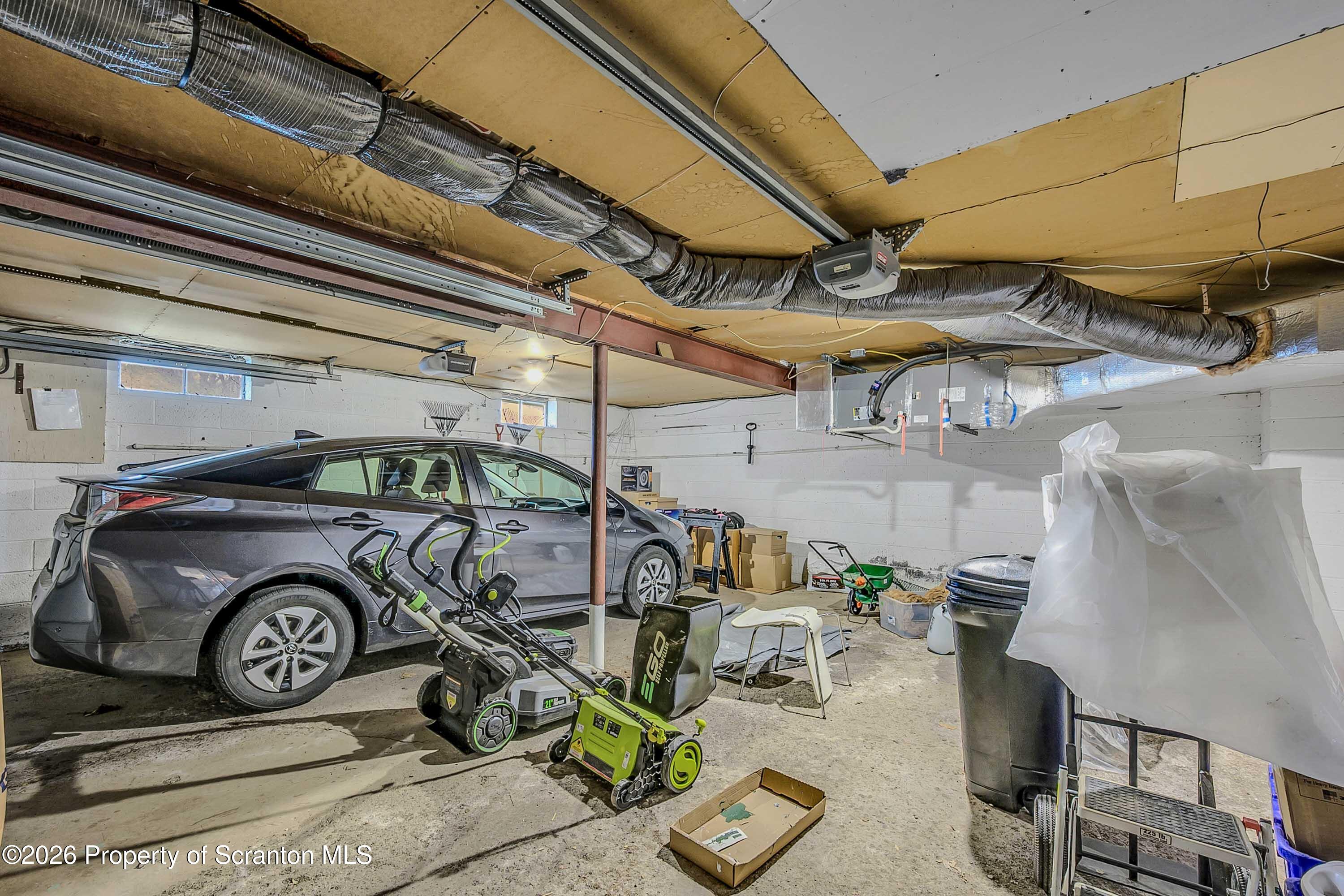 108 Sturbridge Road Clarks Summit, PA 18411 - Photo 62 of 67 Garage