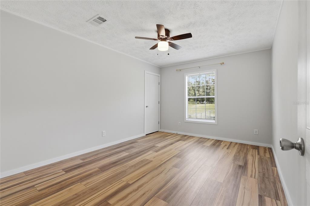 4889 Southwest 35th Trail Bell, FL 32619 - Photo 18 of 45