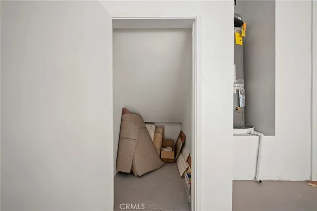 $559,000 | 19018 Sherman Way, Unit 106, Reseda, CA 91335