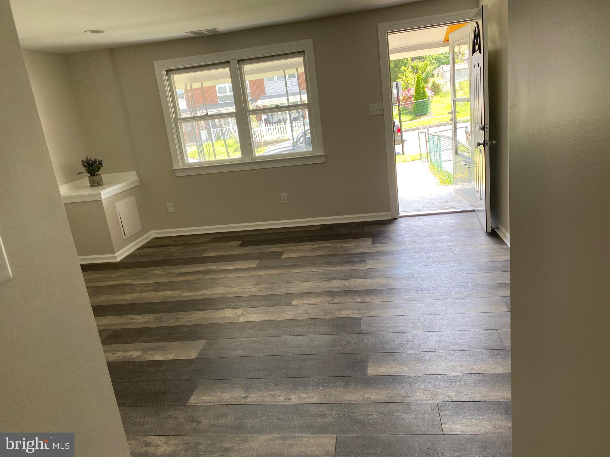 2750 Yarnall Road Halethorpe, MD 21227 - Photo 2 of 20