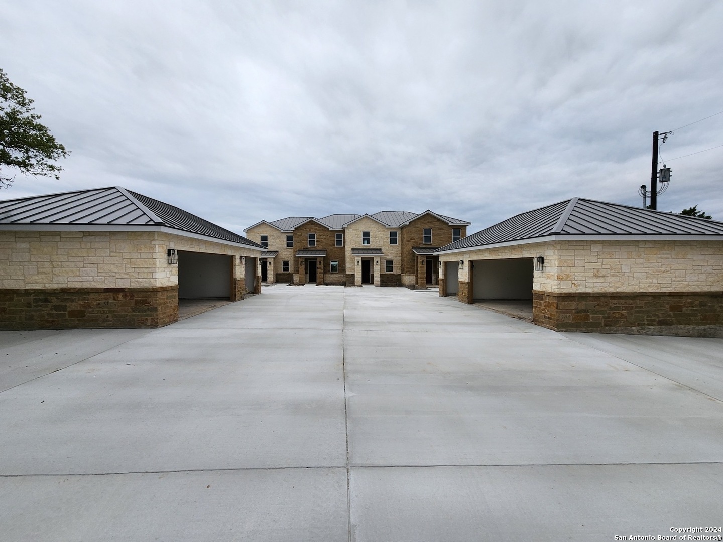 289 Star Grass, Unit C Spring Branch, TX 78070 - Photo 5 of 5