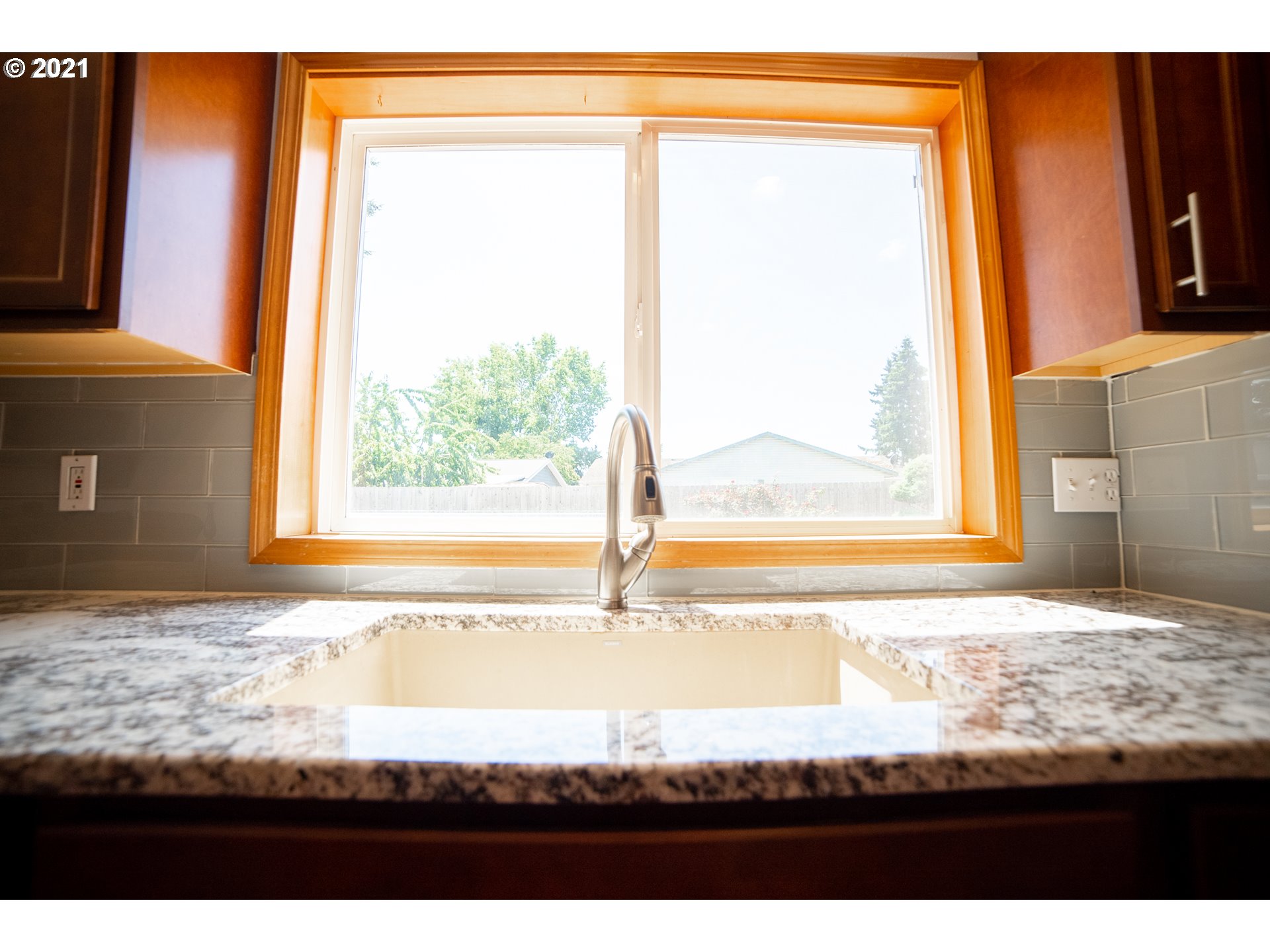 2232 Riviera Court Hubbard, OR 97032 - Photo 11 of 32 Gallery Image 11