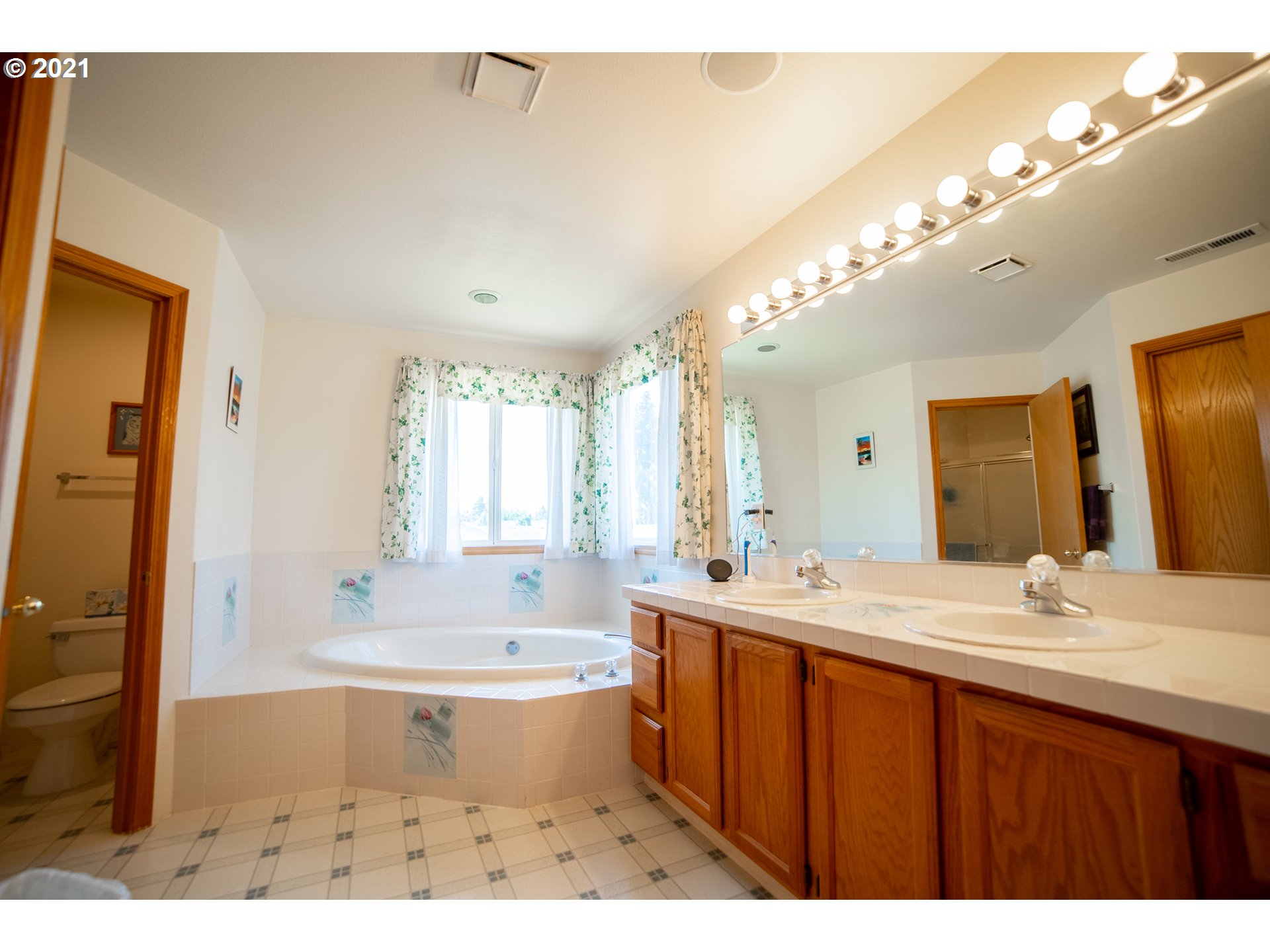 2232 Riviera Court Hubbard, OR 97032 - Photo 21 of 32 Gallery Image 21