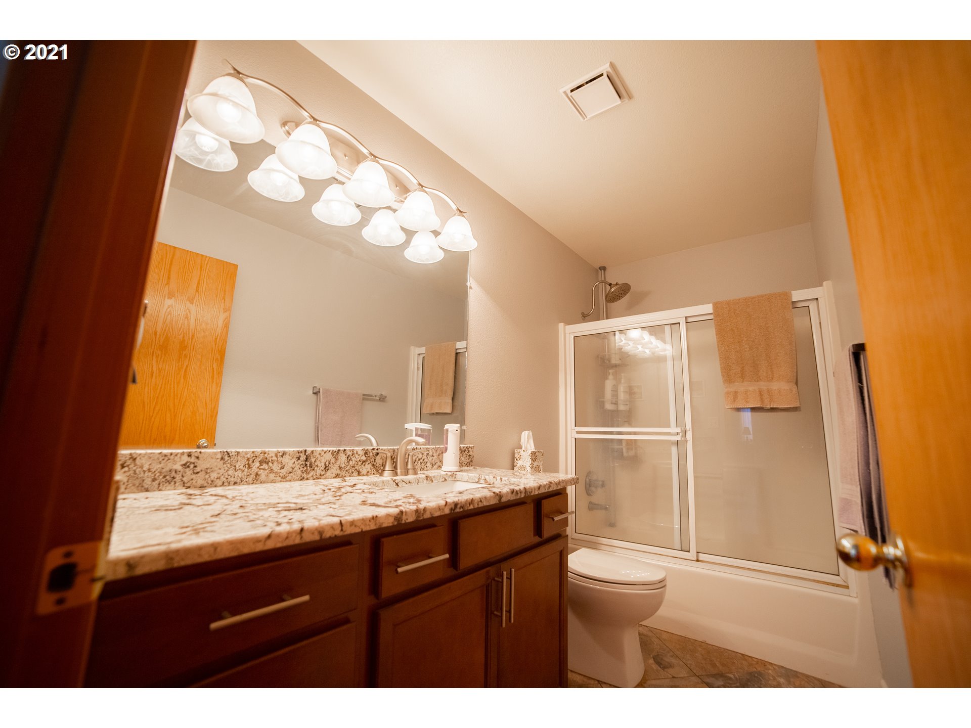 2232 Riviera Court Hubbard, OR 97032 - Photo 27 of 32 Gallery Image 27