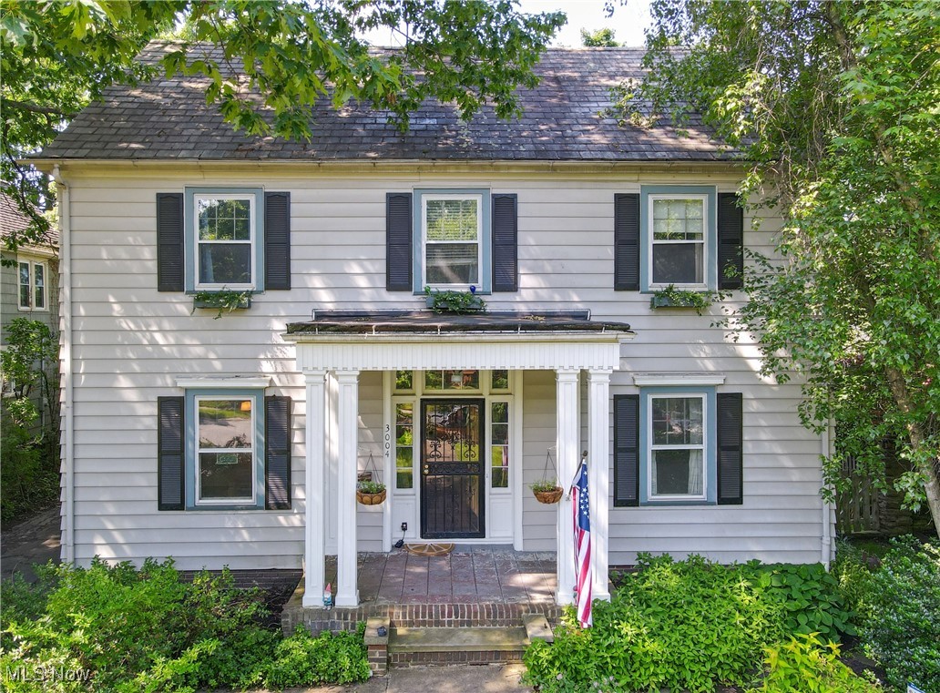 3004 Warrington Road Cleveland, OH 44120 - Photo 1 of 50 Gallery Image 1