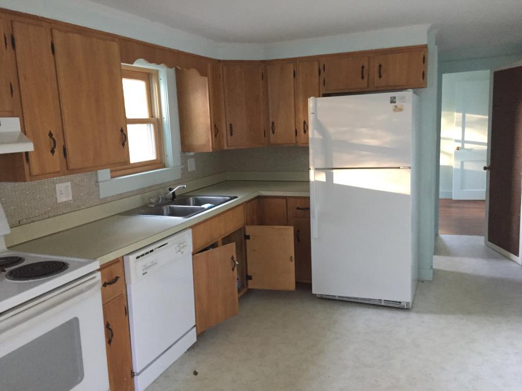 20 Grove Street Lancaster, NH 03584 - Photo 2 of 8 Gallery Image 2