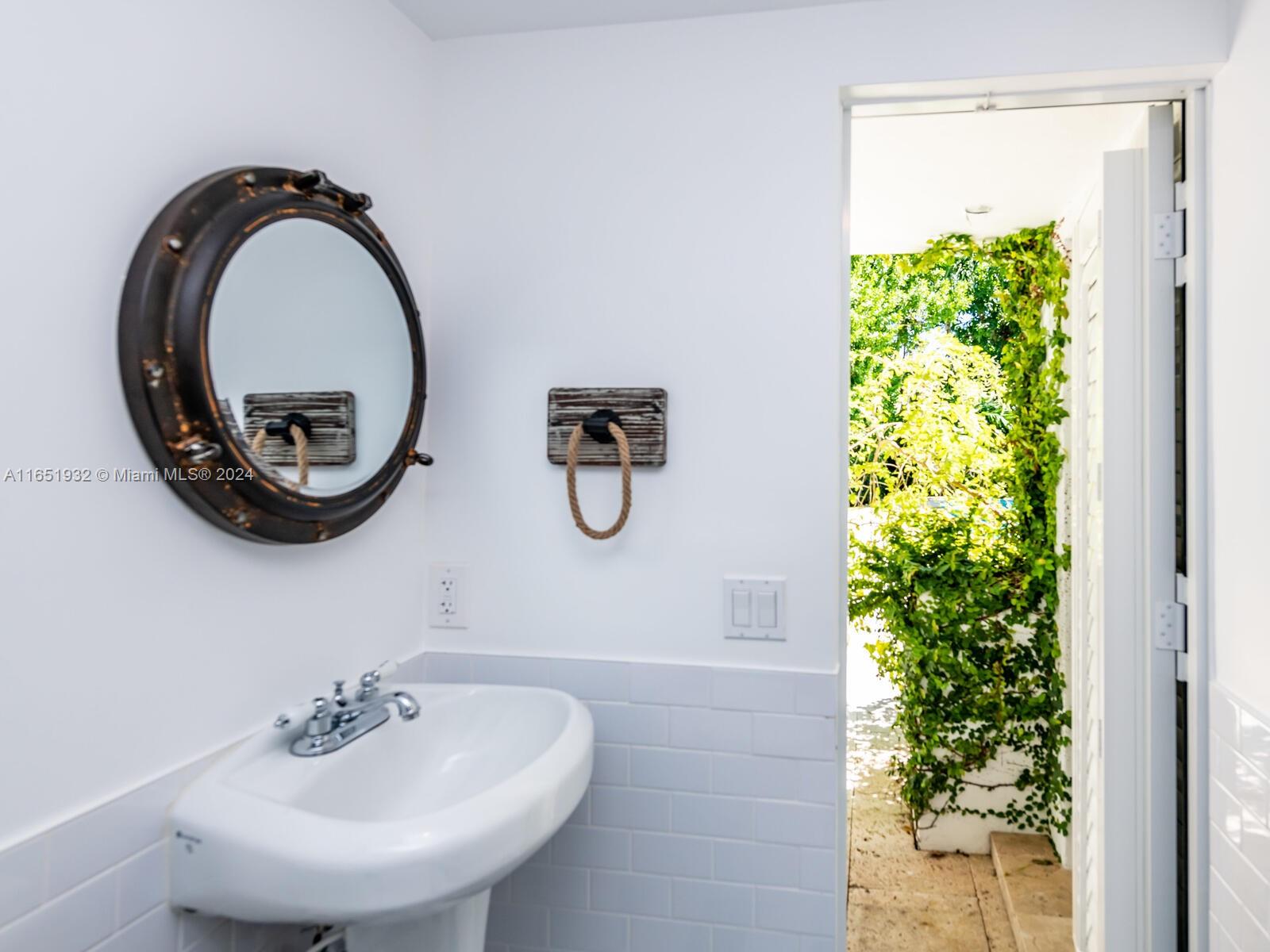 4700 Lake Road Miami, FL 33137 - Photo 36 of 92