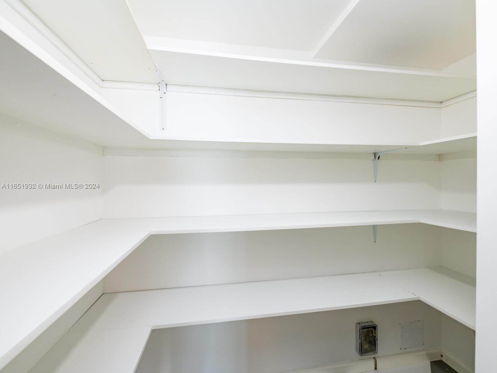 4700 Lake Road Miami, FL 33137 - Photo 44 of 92