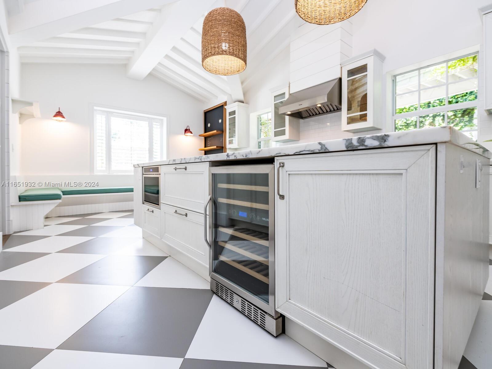 4700 Lake Road Miami, FL 33137 - Photo 51 of 92