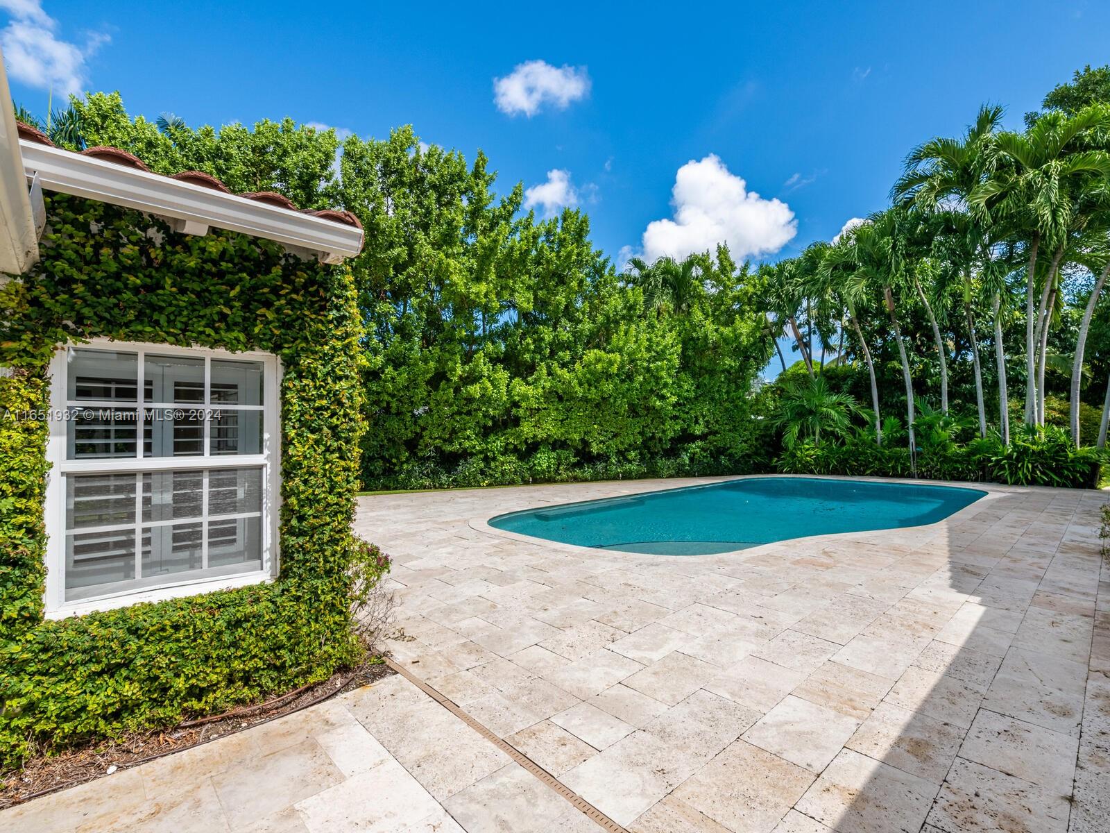 4700 Lake Road Miami, FL 33137 - Photo 63 of 92