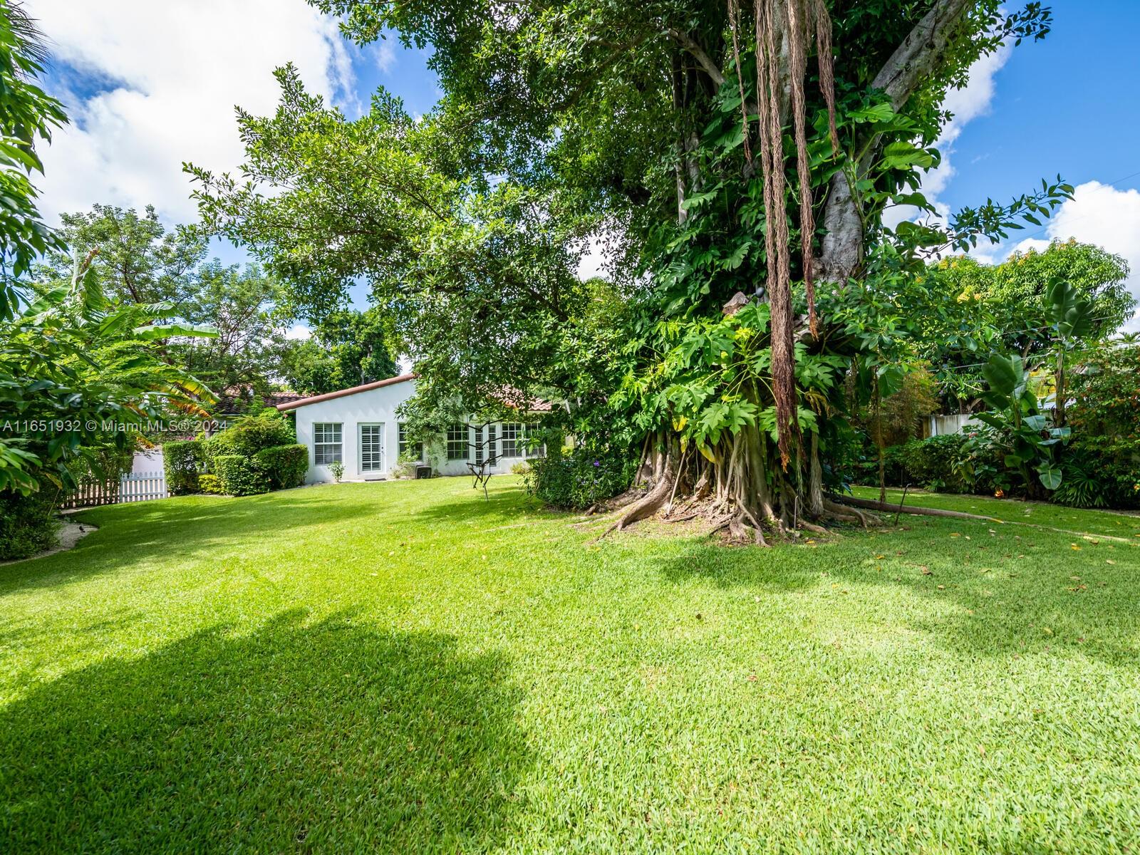 4700 Lake Road Miami, FL 33137 - Photo 79 of 92