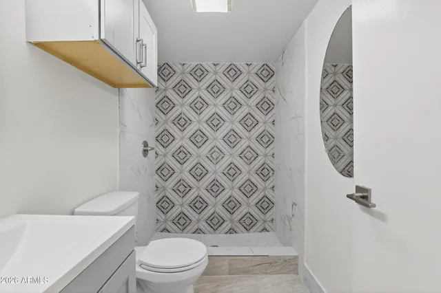 $1,200 | 2925 North 38th Street, Unit 2, Phoenix, AZ 85018