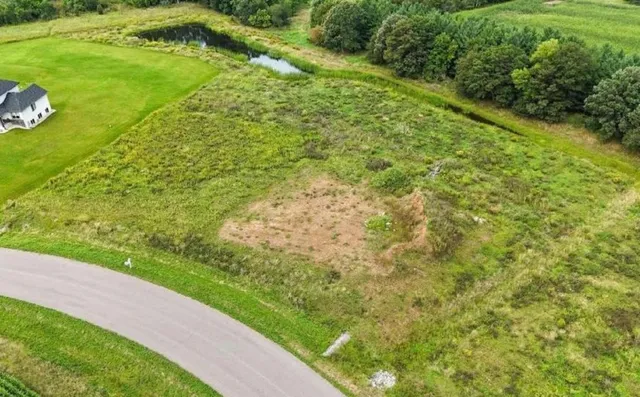 $105,000 | L1-b5 East L1-b5 E Crest Loop, St. Stephen, MN 56375