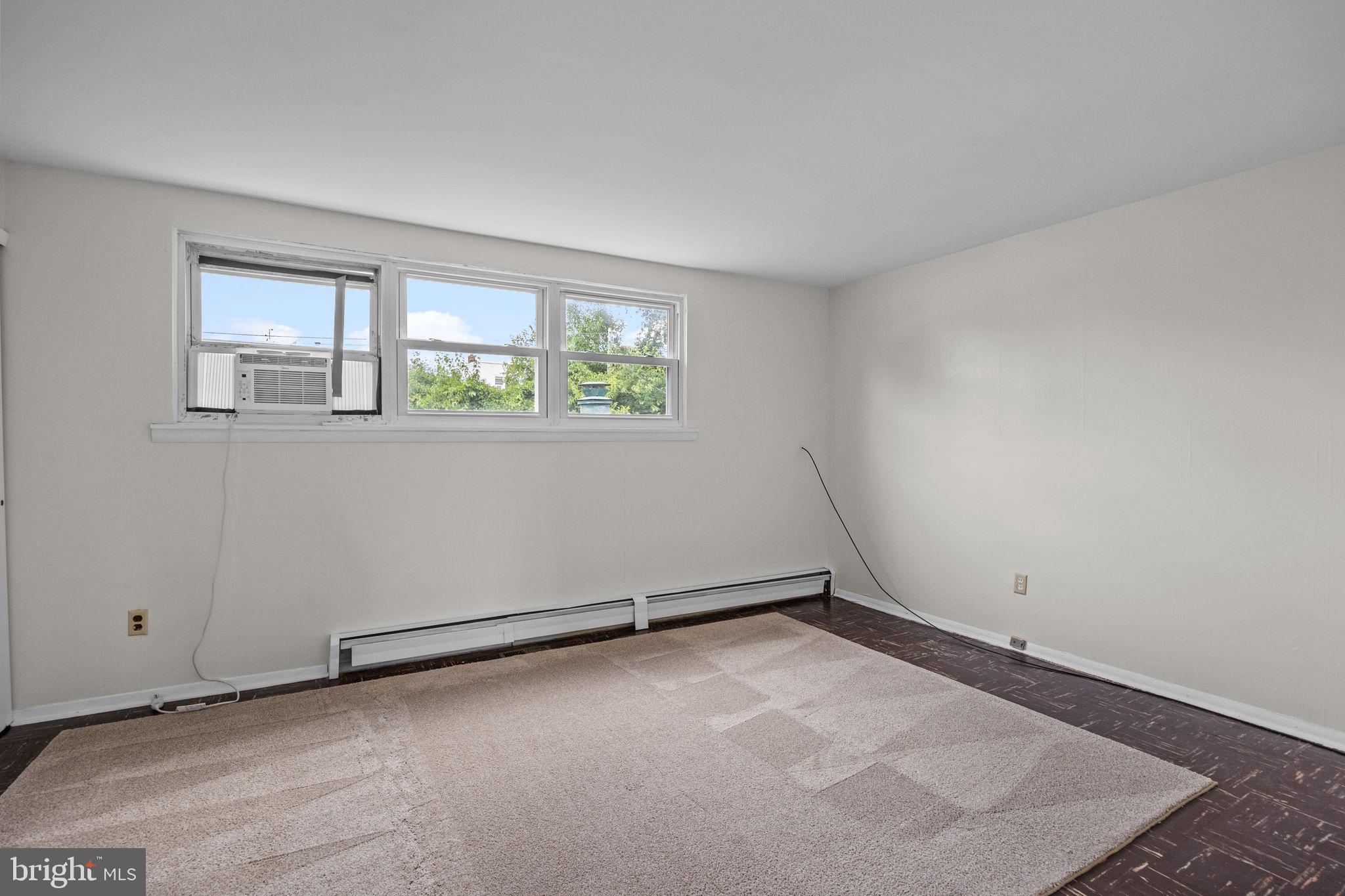 12152 Rambler Road Philadelphia, PA 19154 - Photo 14 of 23