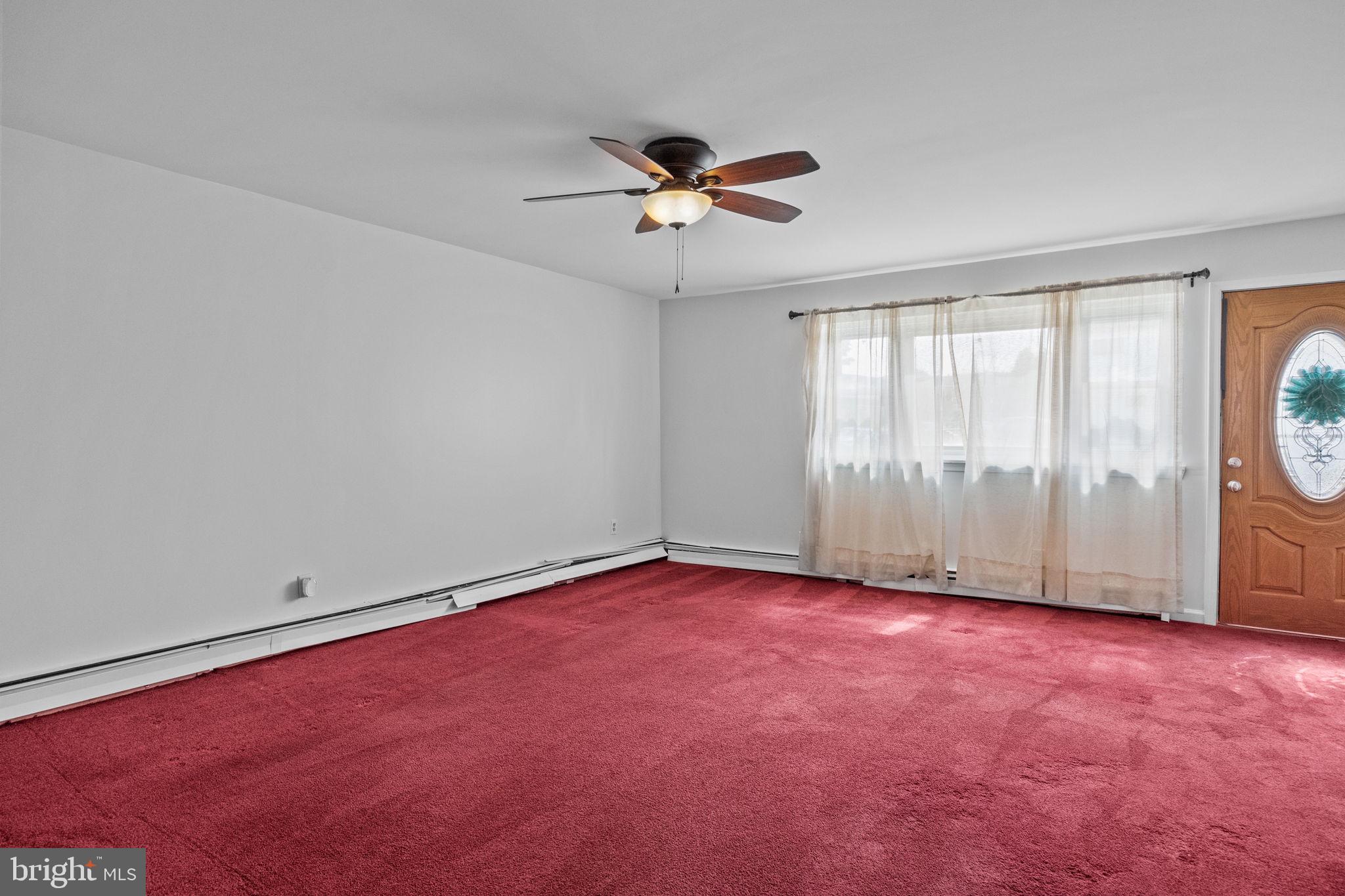 12152 Rambler Road Philadelphia, PA 19154 - Photo 4 of 23