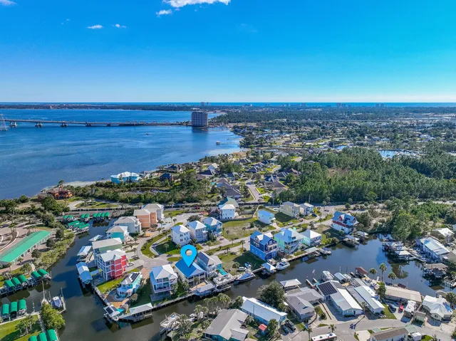 $825,000 | 1001 Lighthouse Lagoon Court, Panama City Beach, FL 32407